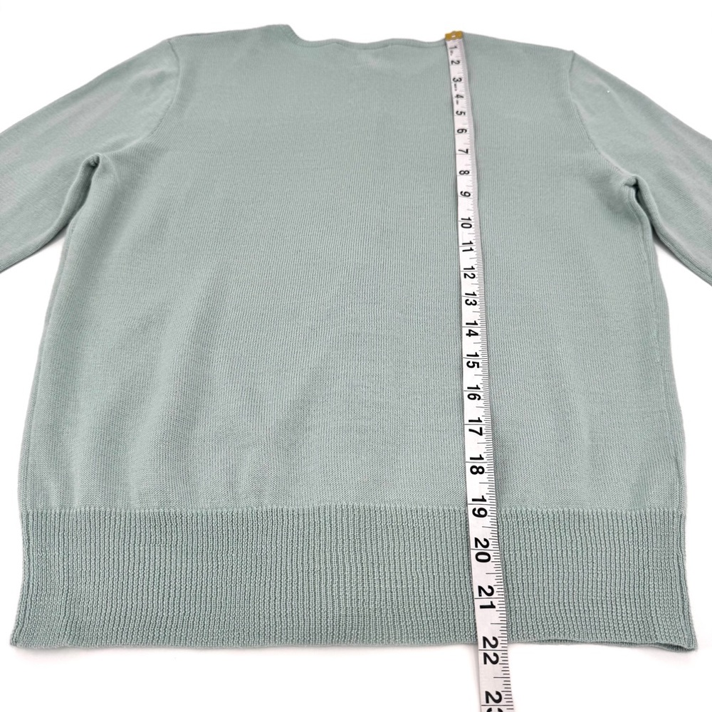 Ann Taylor Lightweight Wool Knit Blend Button-up Fitted Cardigan - Picture 5 of 9